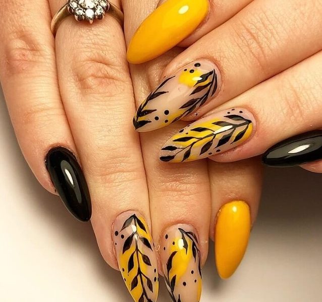 20 Stunning Fall Leaf Nail Designs for 2024: Embrace Autumn with Style