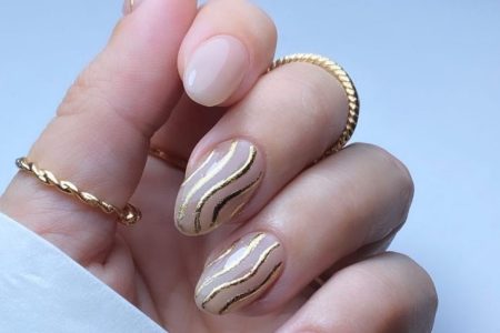 Short Fall Acrylic Nails: Stunning Ideas for the Season